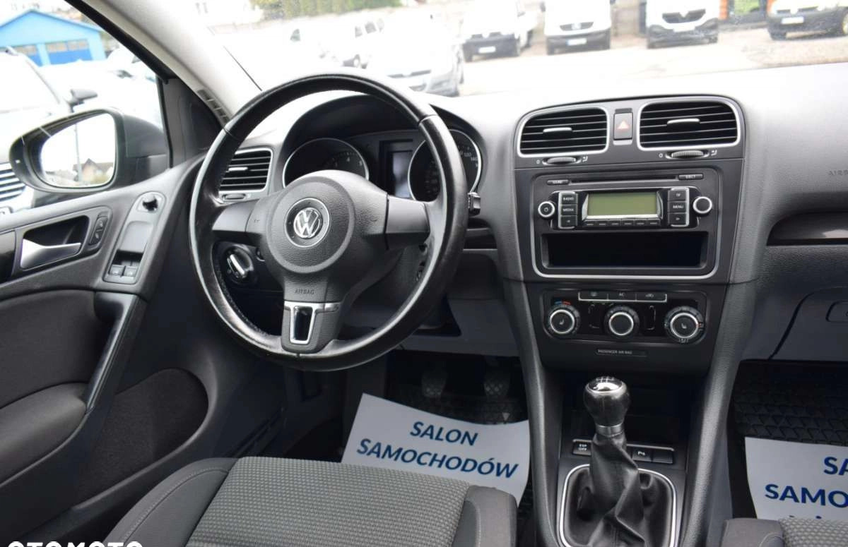 Volkswagen Golf cena 27800 przebieg: 181371, rok produkcji 2009 z Maków Podhalański małe 596